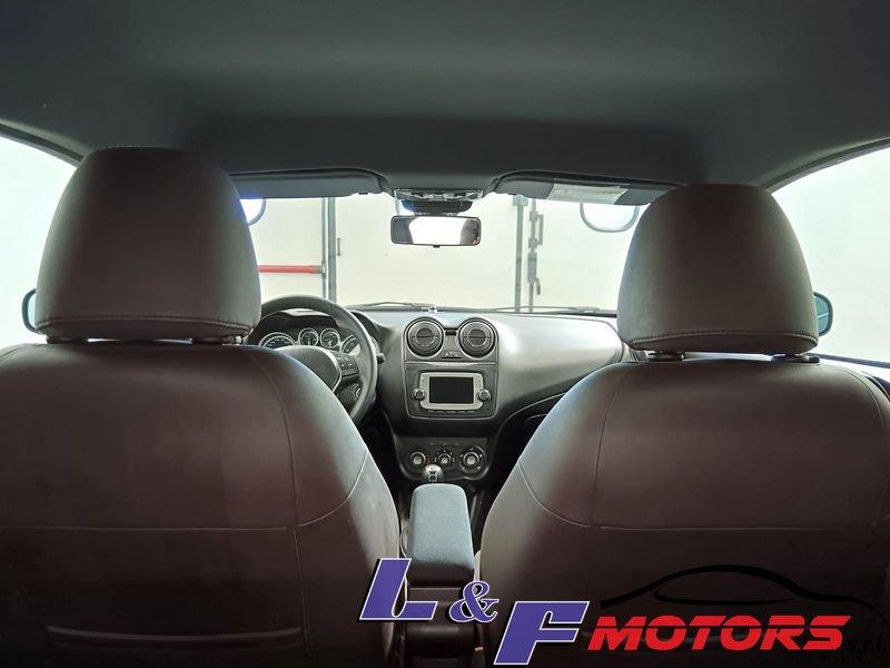 Alfa Romeo MiTo Distinctive OK NEOPATENTATI USATO SELEZIONATO