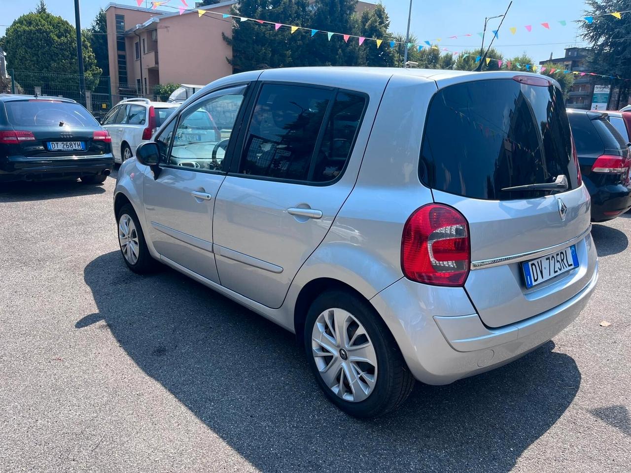 Renault Modus Grand 1.2 16V Dynamique - 2009
