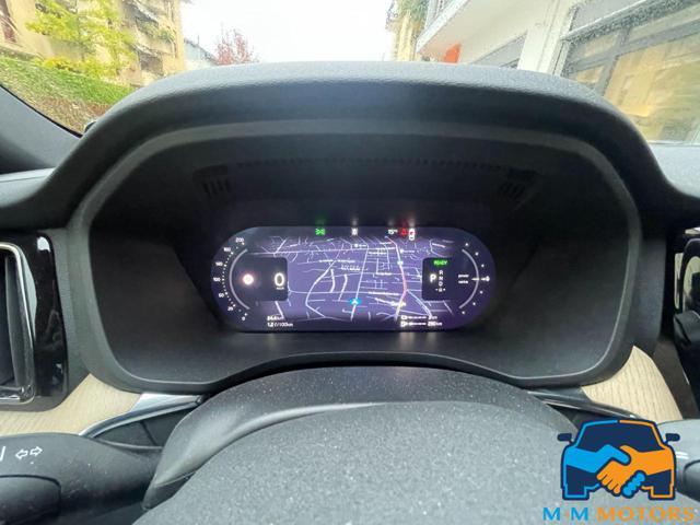 VOLVO XC60 T6 Plug-in hybrid AWD pari al nuovo