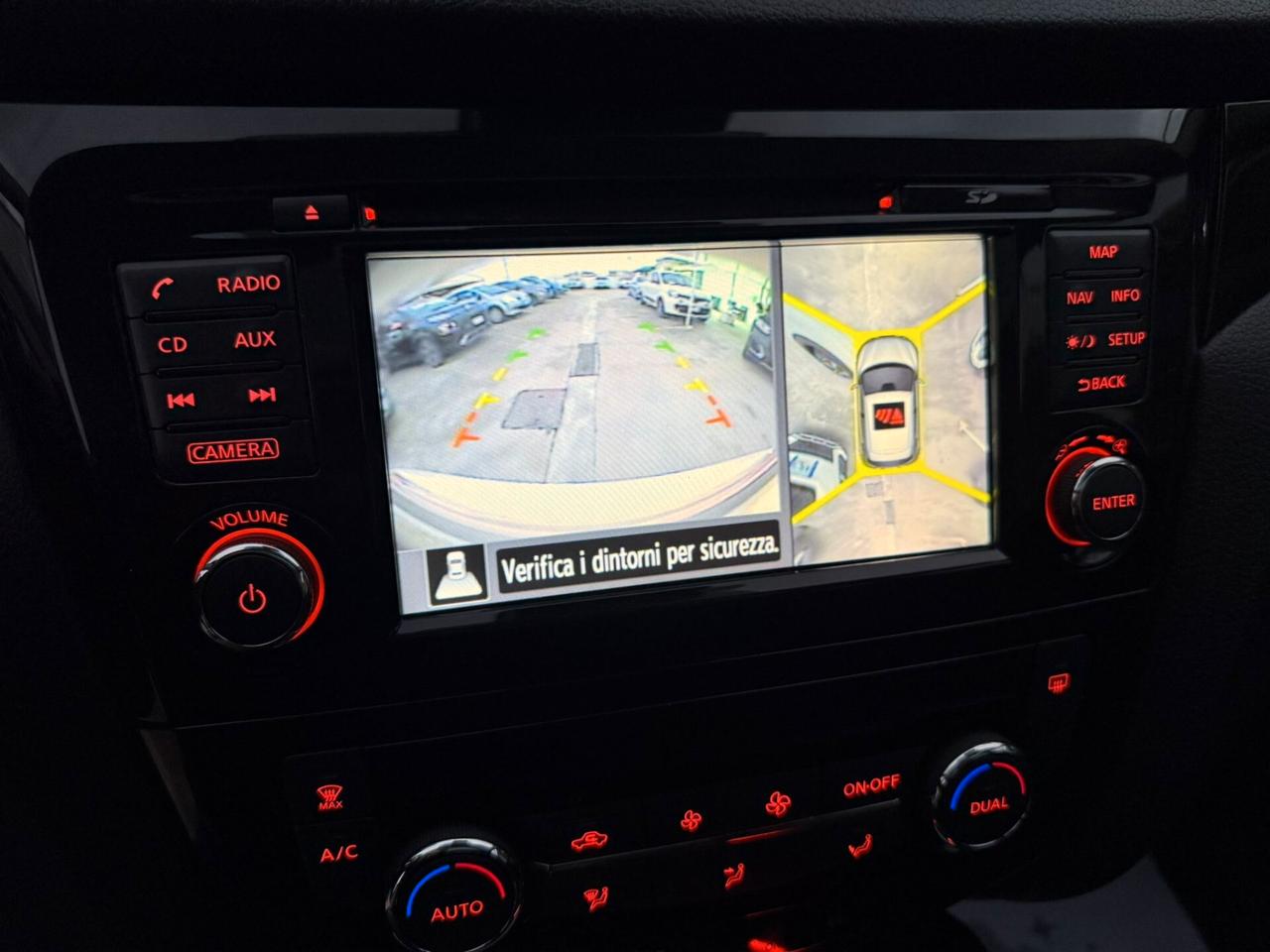 Nissan Qashqai 1.6 dCi 4WD Tekna 4X4