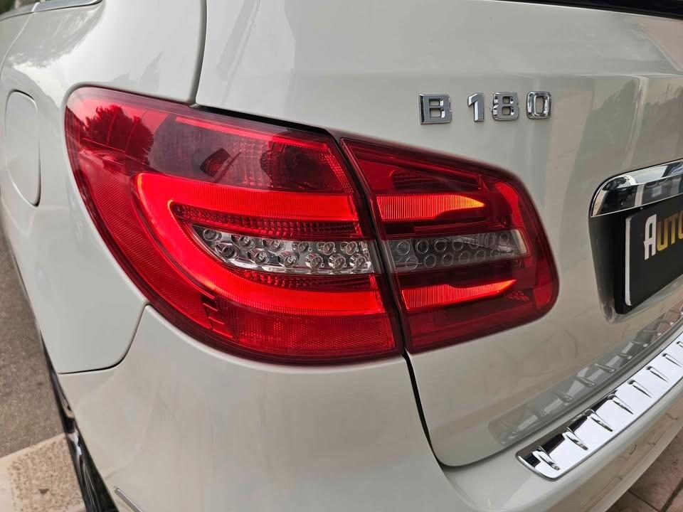 MERCEDES B180 CDI 109CV PREMIUM MOTORE RUMOROSO
