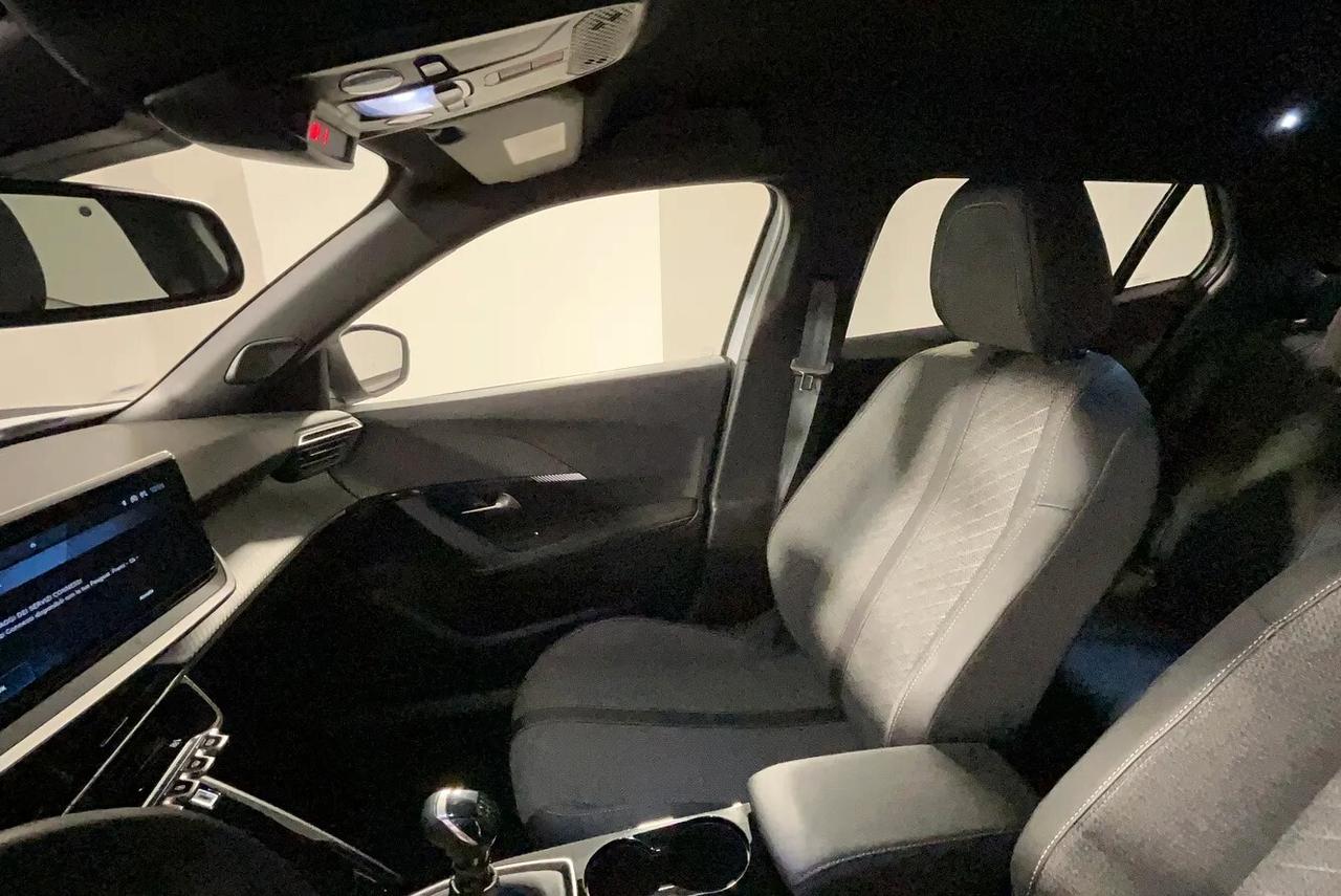 Peugeot 2008 PureTech 100 S&S Allure