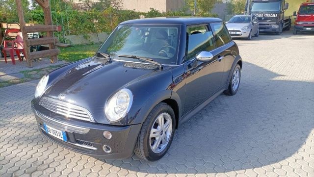 Mini Mini 1.4 One D De Luxe 88cv