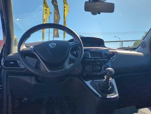 Lancia Ypsilon 1.0 FireFly 70cv Hybrid Silver Plus
