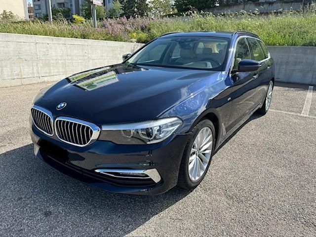 BMW Serie 5 Touring 520 d Luxury Steptronic