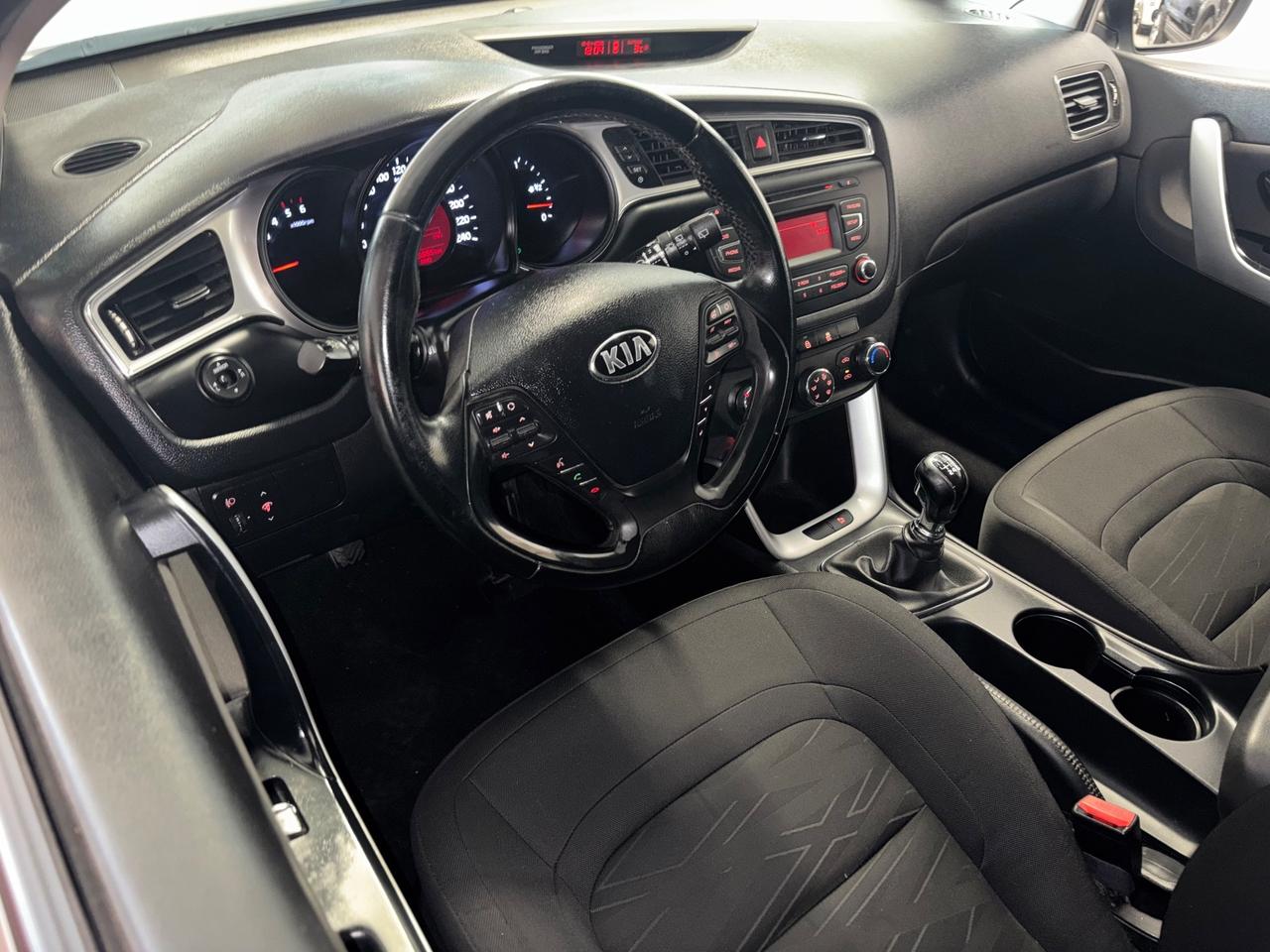 Kia Ceed 1.6 CRDi || GT Line || OK NEOPATENTATI