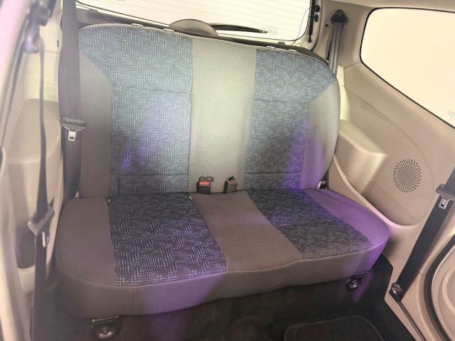 RENAULT Twingo 1.2 8V Le Iene