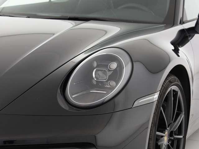 Porsche 992 cabrio 3.0 carrera auto