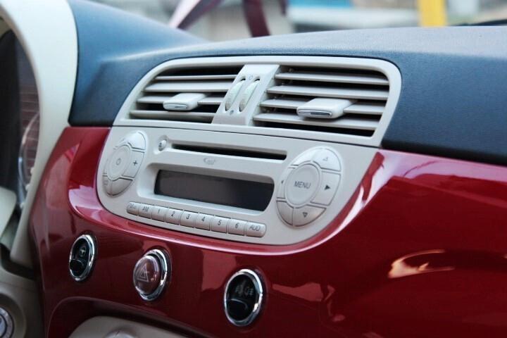 Fiat 500 1.2 Lounge TETTO PANORAMICO CERCHI IN LEGA RADIO CD CARROZZERIA SENZA UN GRAFFIO
