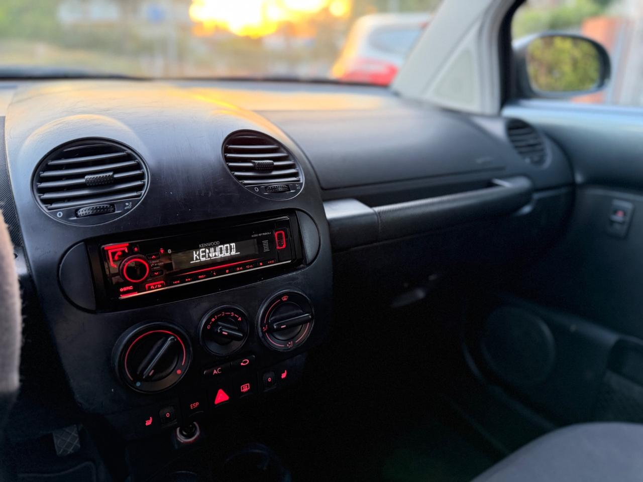 Volkswagen New Beetle 1.9 TDI 101CV