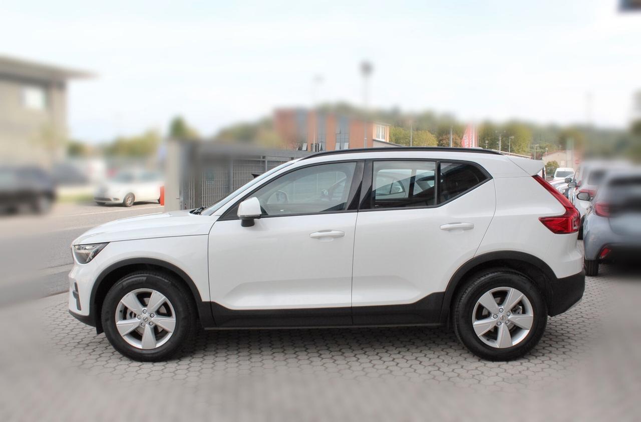 Volvo XC40 T2 automatico Essential