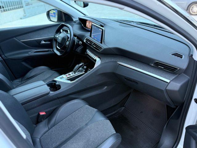 PEUGEOT 3008 BlueHDi PARI AL NUOVO/GARANZIA