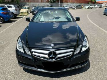 Mercedes-Benz E 220 E Coupe 220 cdi be Avantgarde