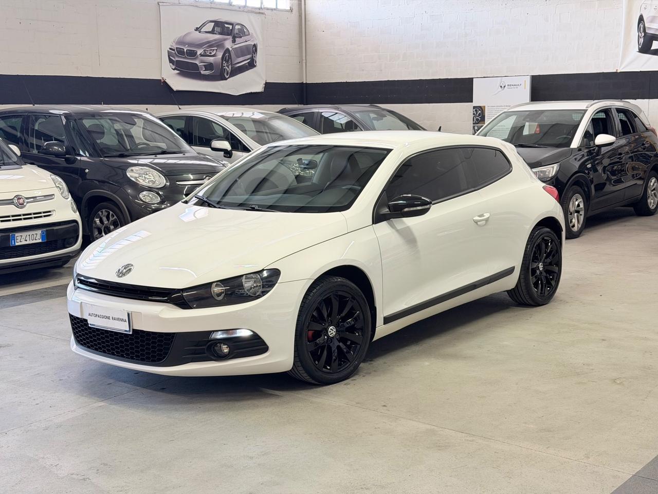 Volkswagen Scirocco 2.0 TDI 140CV DPF DSG