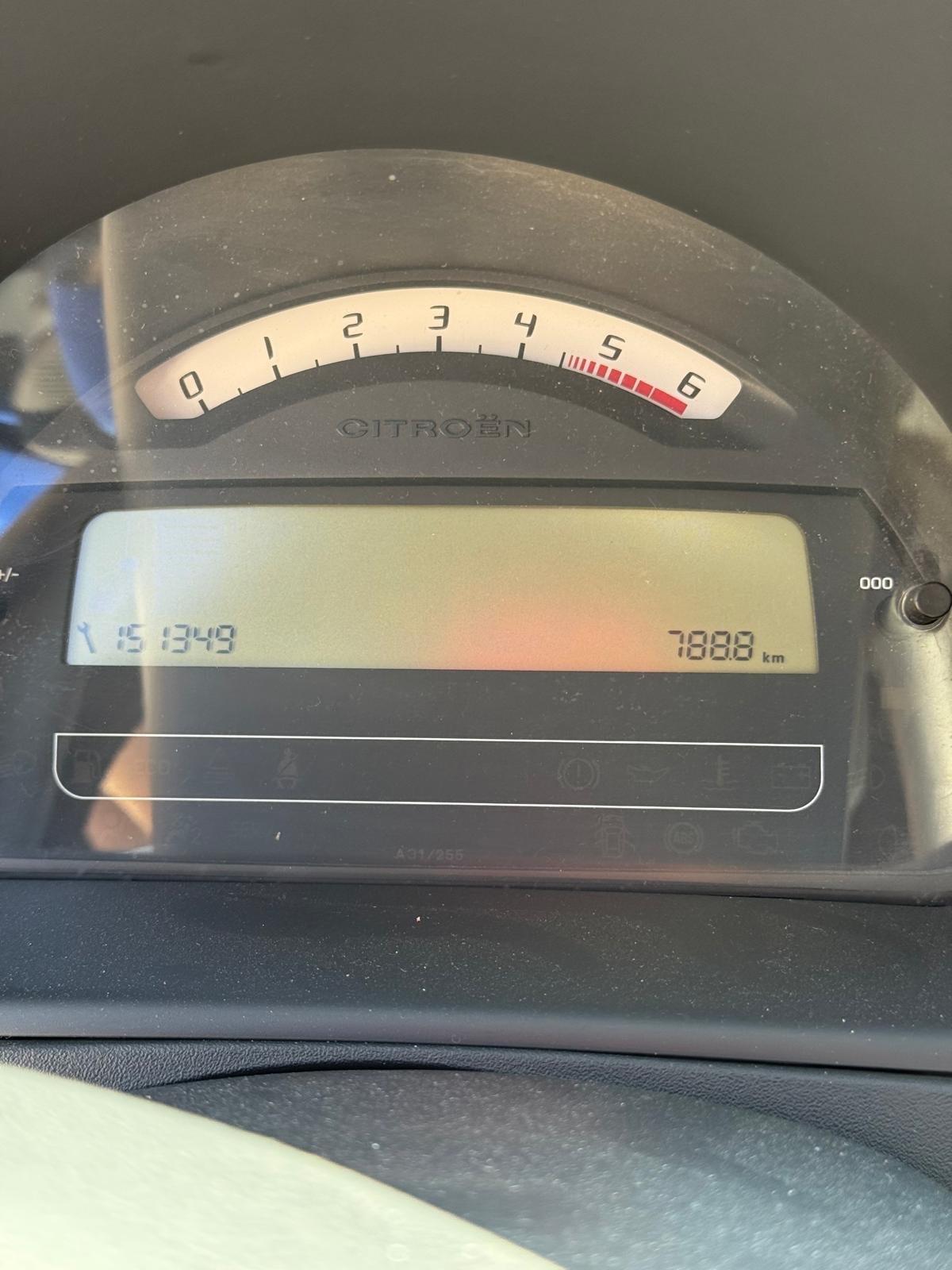 Citroen C3 1.4 HDi 70CV airdream Gold by Pinko
