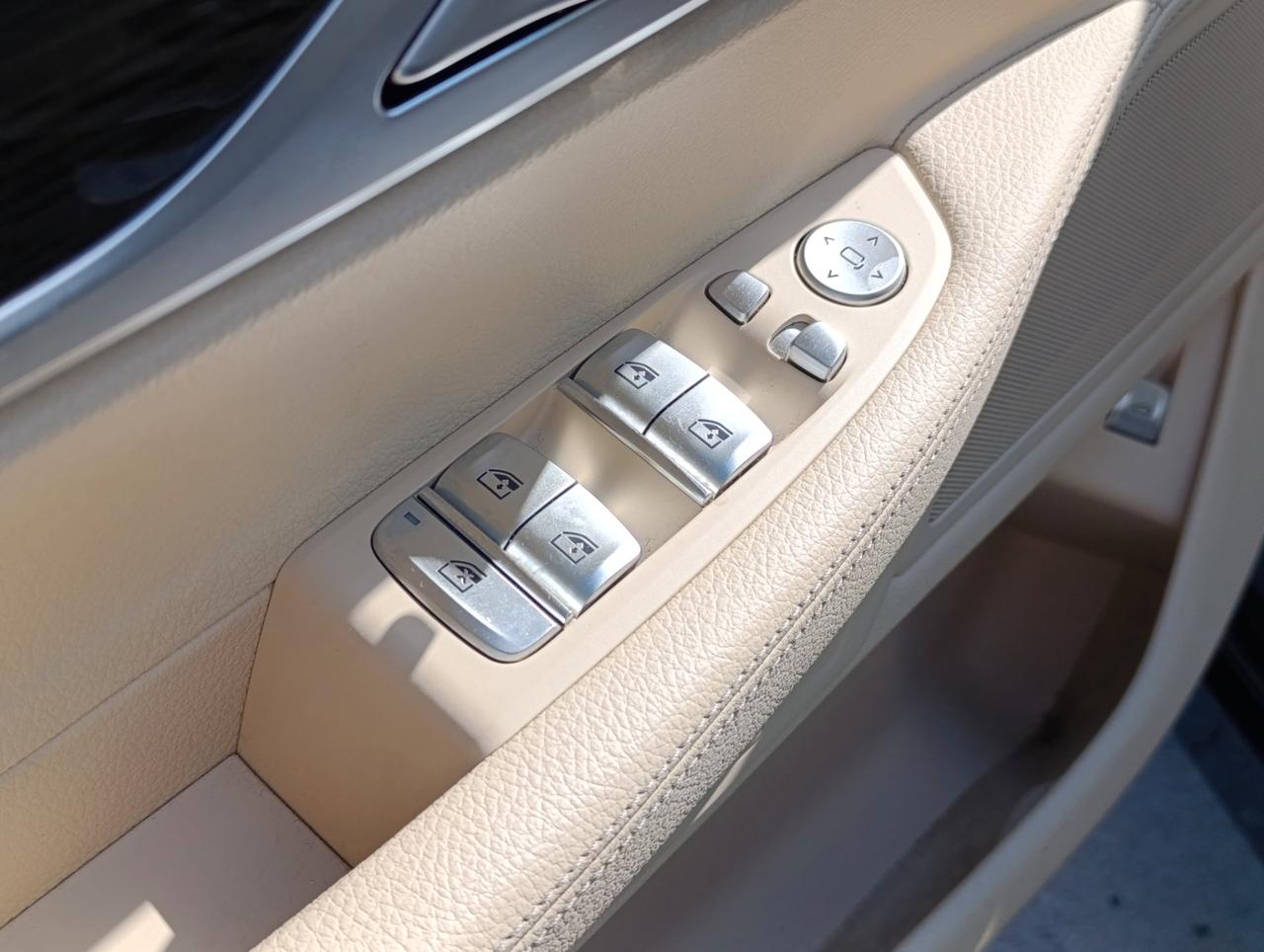 BMW 730 d mhev 48V auto