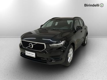 VOLVO XC40 (2017-->) - XC40 T2 Momentum