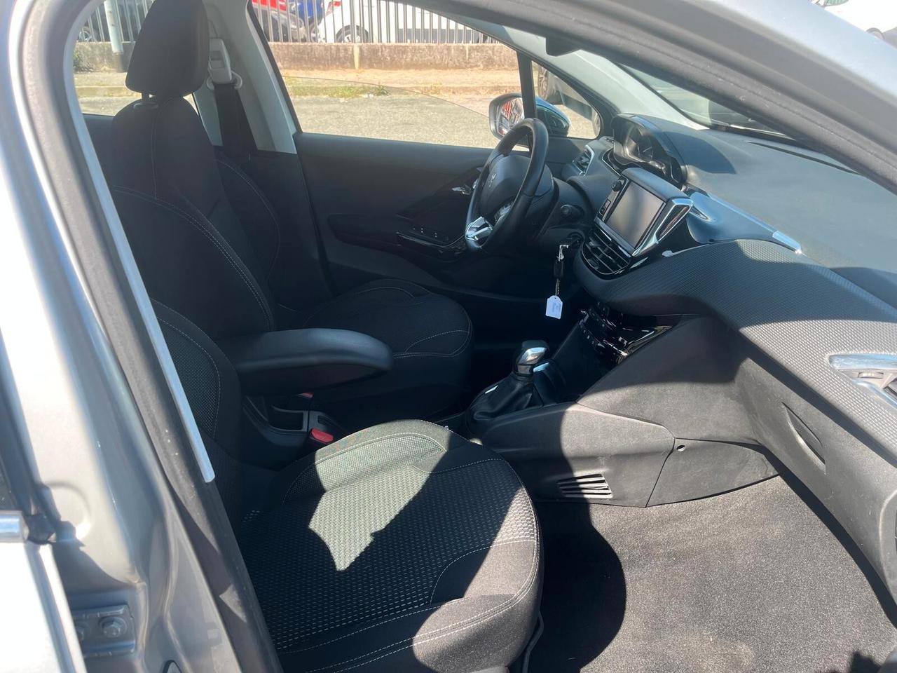 Peugeot 208 BlueHDi 75 5 porte Allure