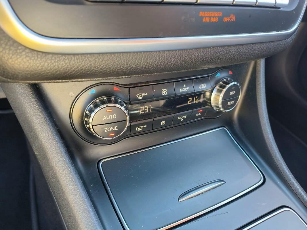 Mercedes Classe GLA 200 d Sport 4matic auto
