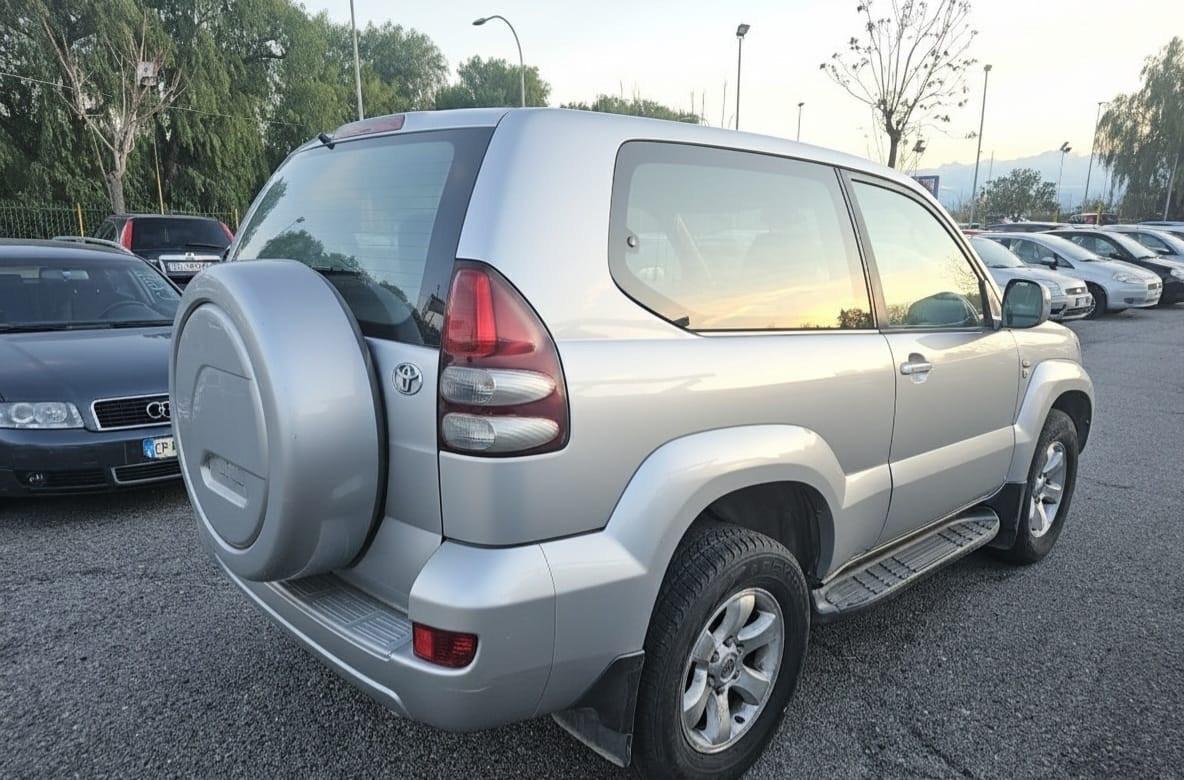 Toyota Land Cruiser 3.0 D-4D 16V cat 3 porte Sol