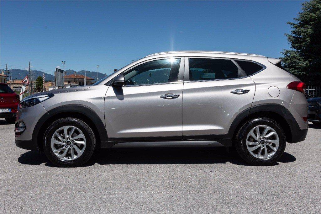 HYUNDAI Tucson 1.7 crdi Classic 2wd 115cv del 2016