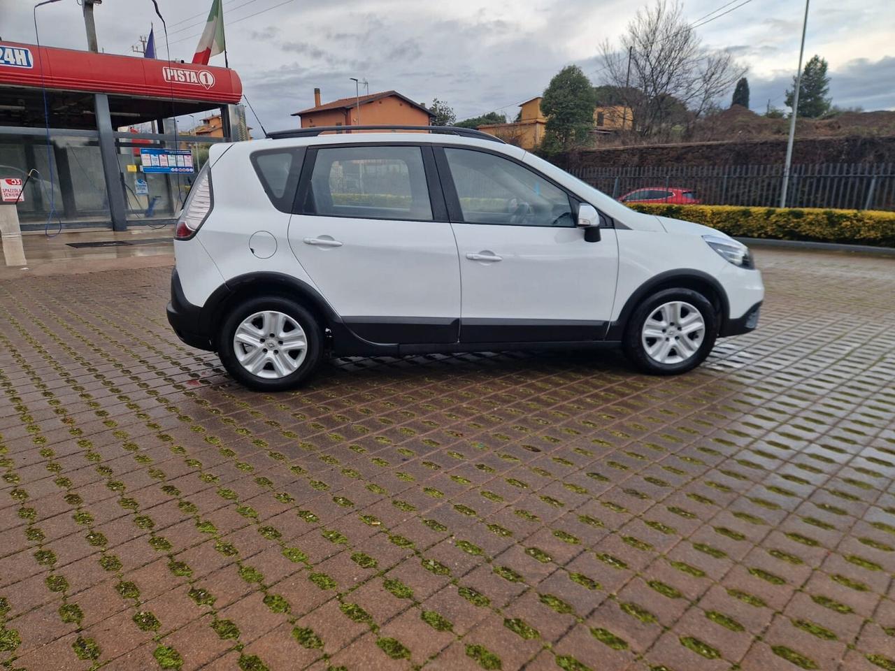 Renault Scenic Scénic XMod 1.5 dCi 110CV Start&Stop Energy