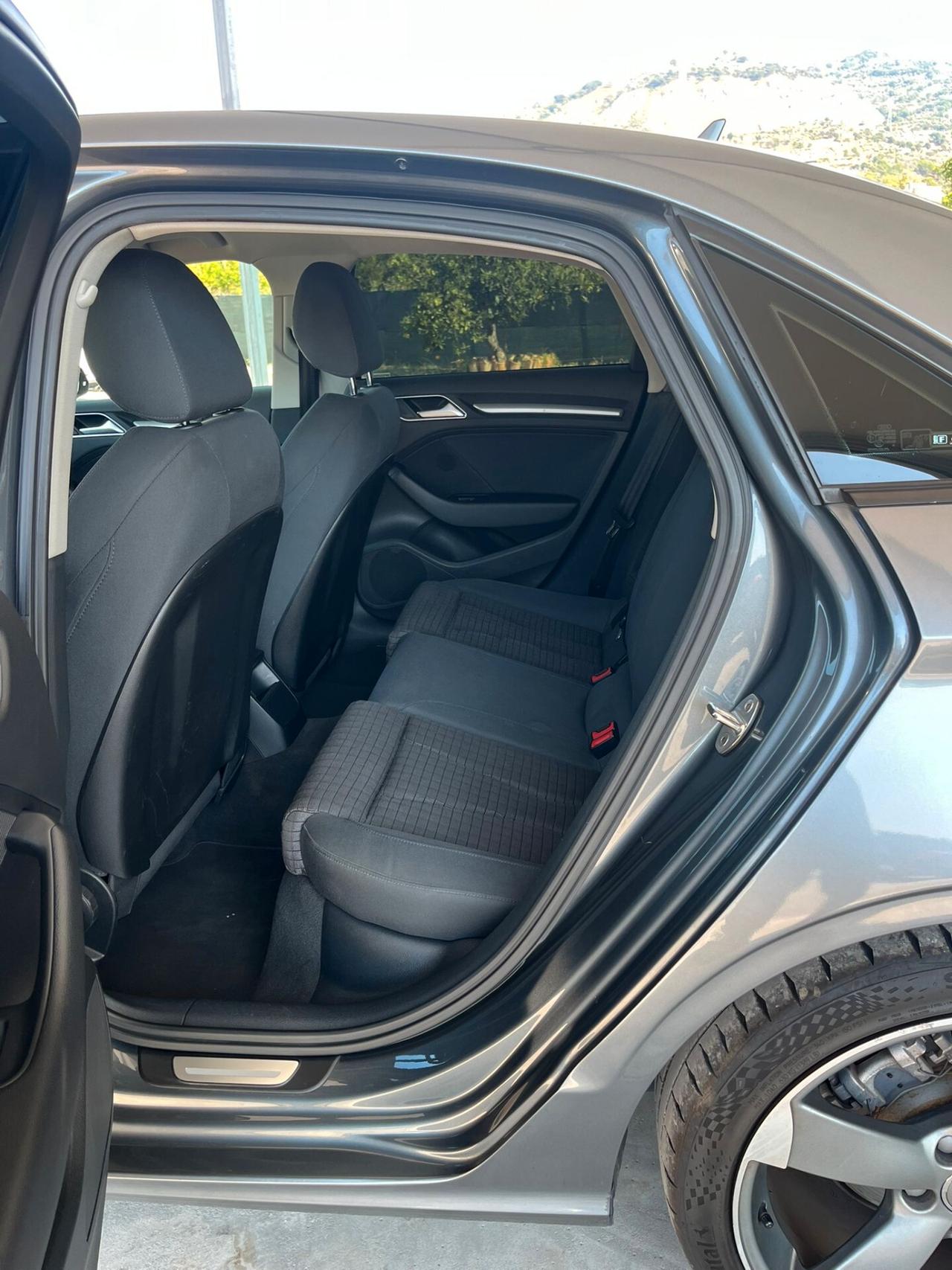 Audi A3 Sedan 1.6 TDI Ambition