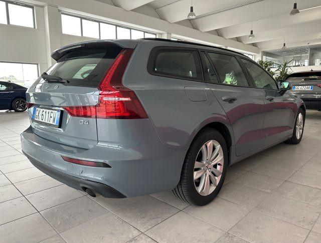 VOLVO V60 B4 (d) Geartronic Momentum Business