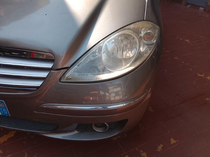 MERCEDES Classe A (W/C169) A 150 Elegance