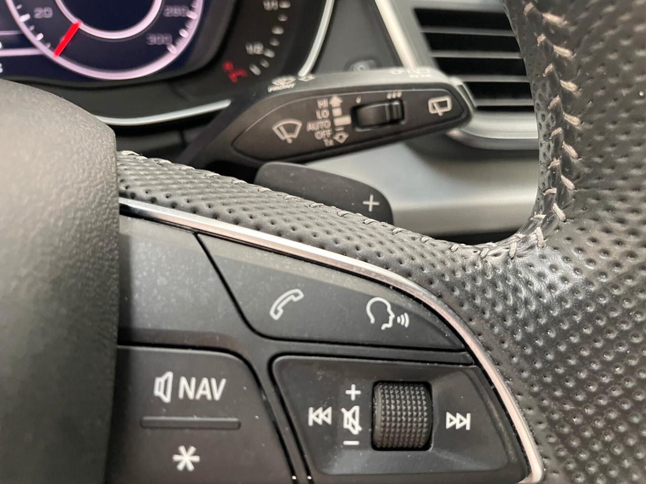 Audi Q5 2.0 40 TDI quattro S tronic S line plus