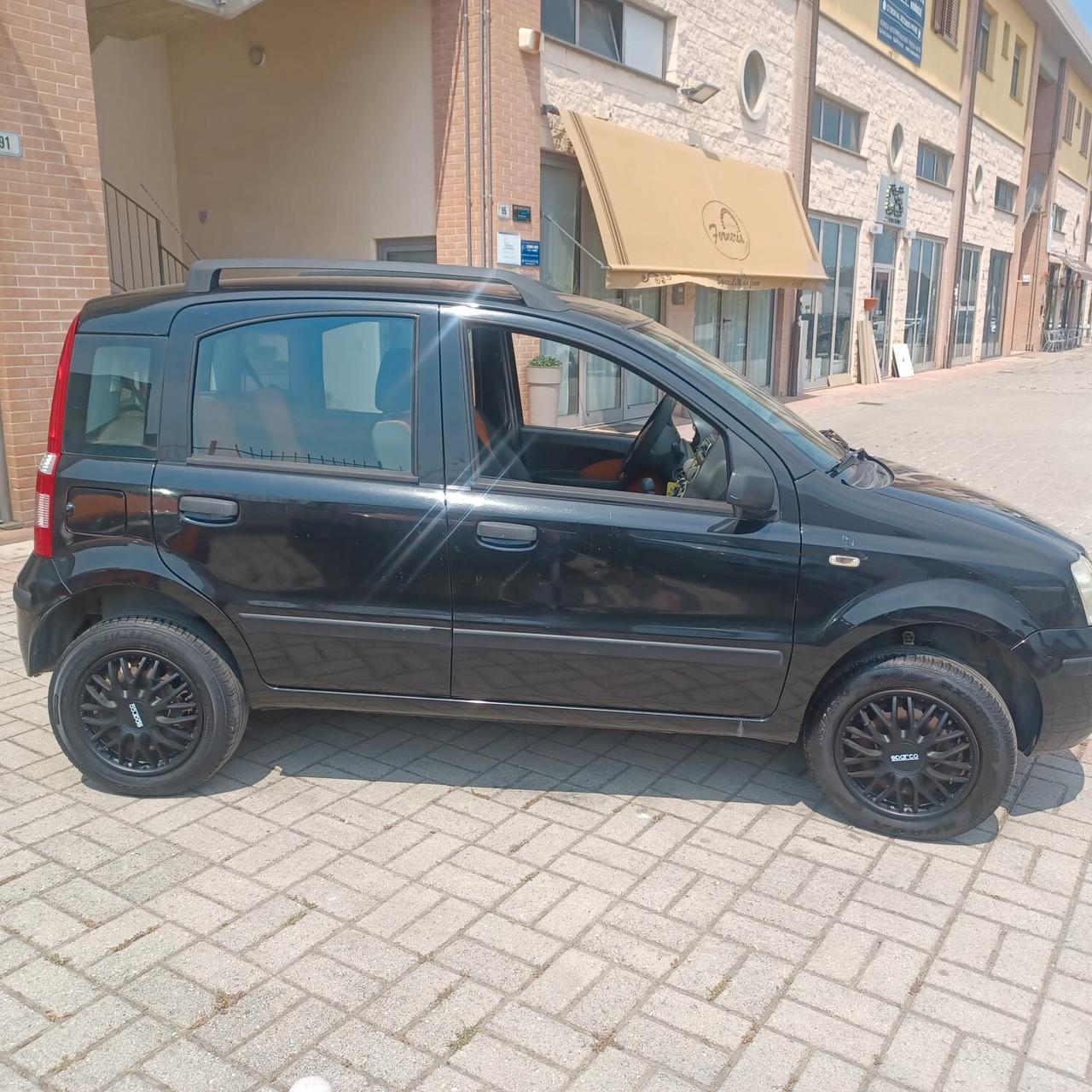 PANDA 1.2 MOTORE ATTUALE CON 107.000KM