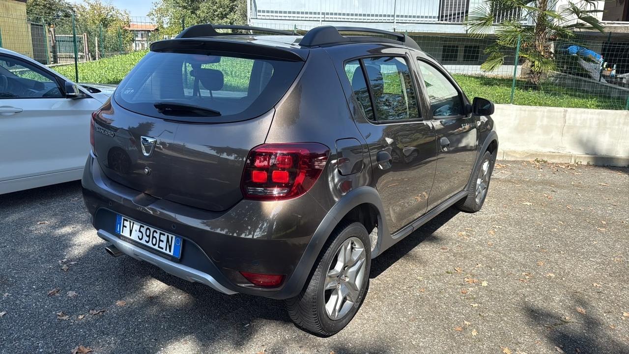 Dacia Sandero Stepway GPL garanzia 12 mesi