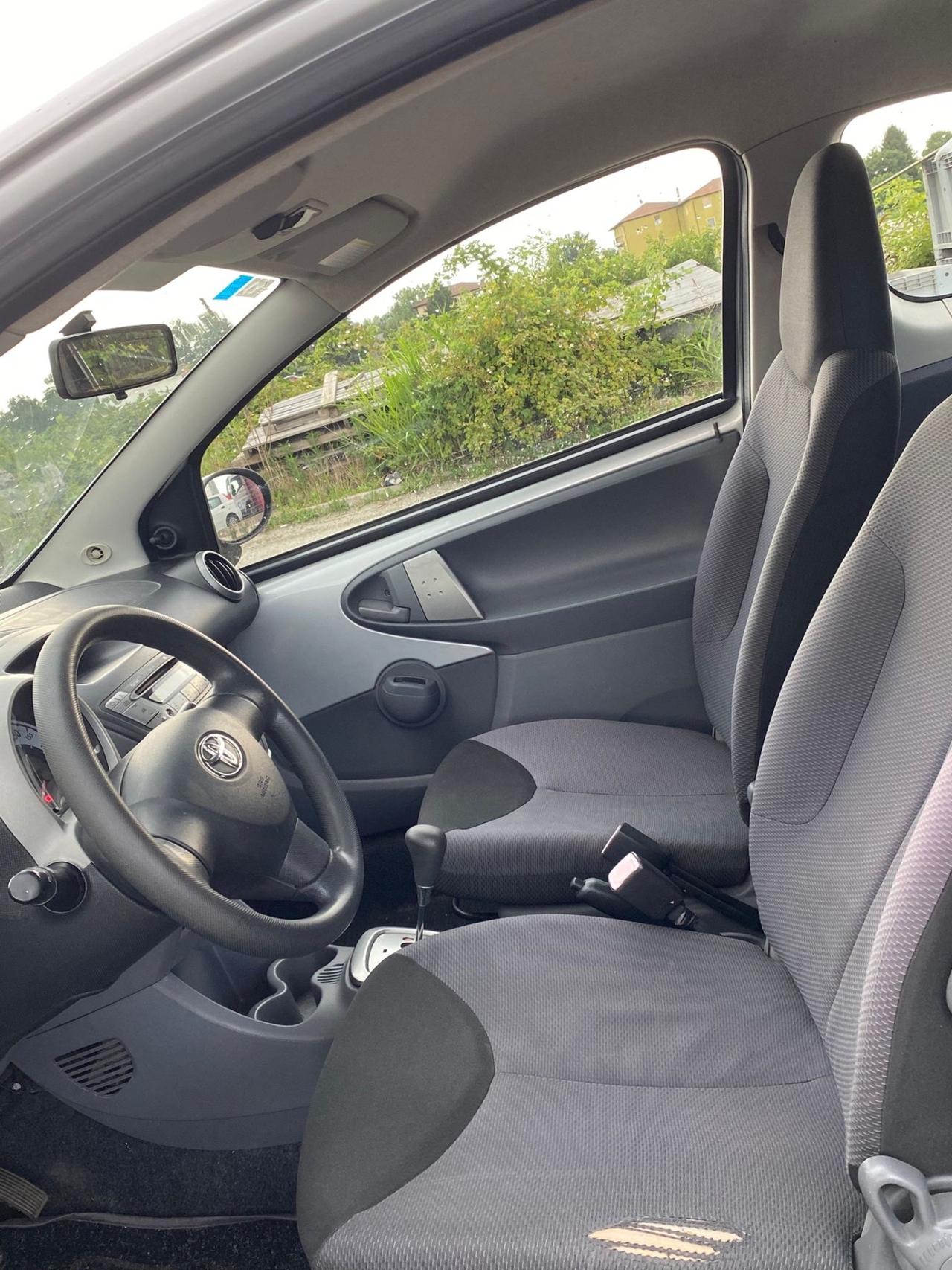Toyota Aygo 1.0 12V VVT-i 3 porte Griffe