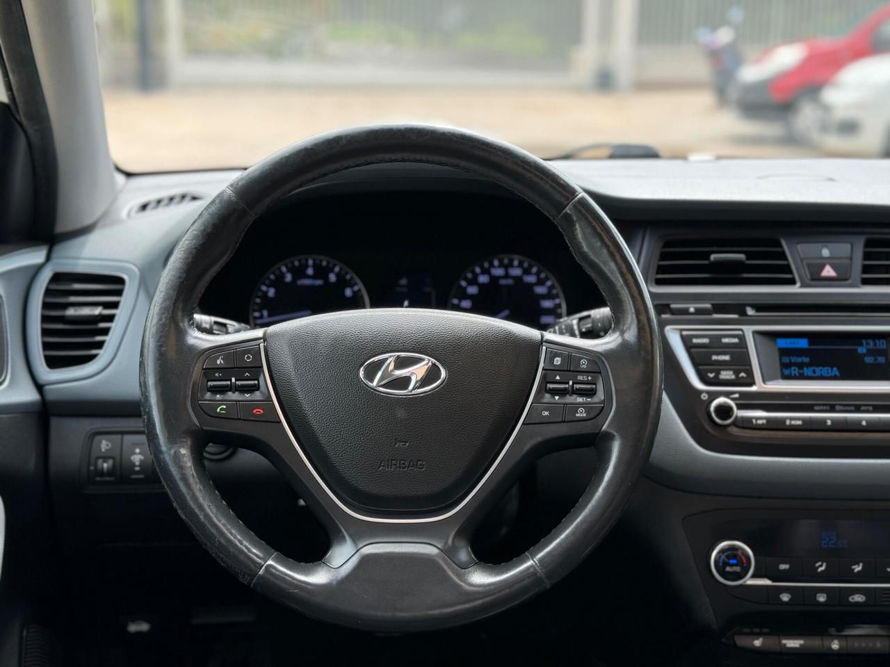 Hyundai i20 1.2 84 CV GPL Tetto aptibile