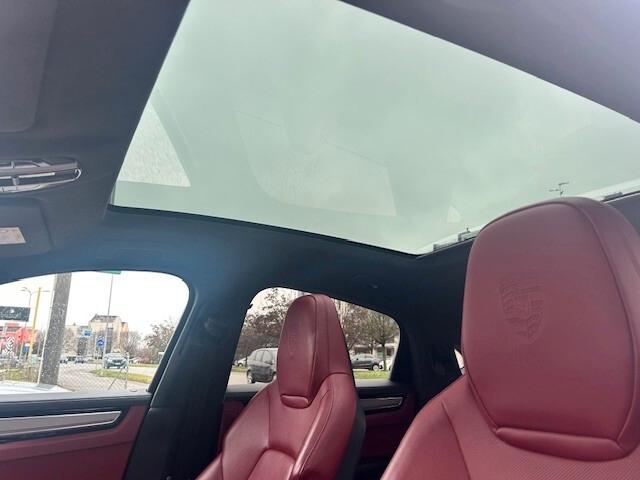 Porsche Cayenne Coupé 4.0 V8 Turbo S E-Hybrid