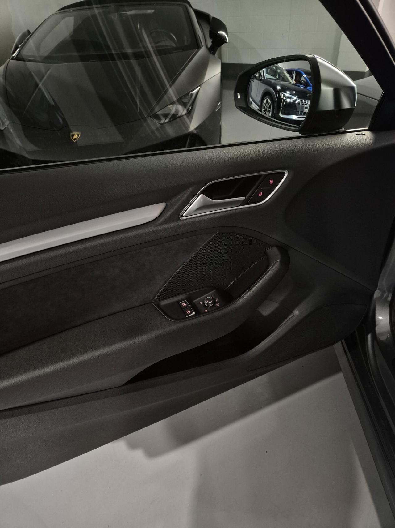 Audi S3 TFSI quattro S tronic 2.0cc 300cv Navigatore auto