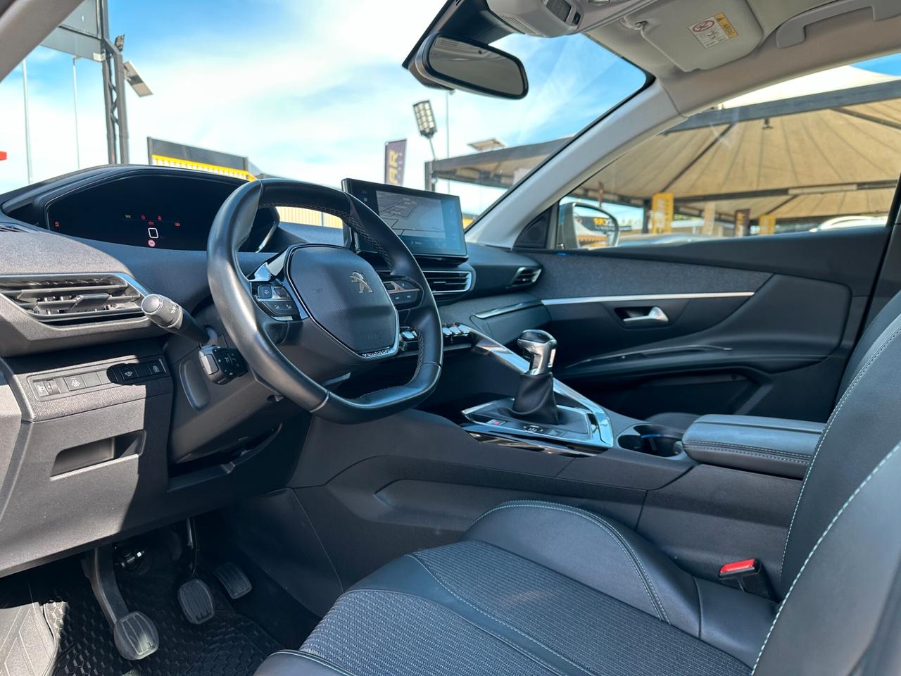 PEUGEOT 3008 1.5 BlueHDi 130 S&S Allure my20