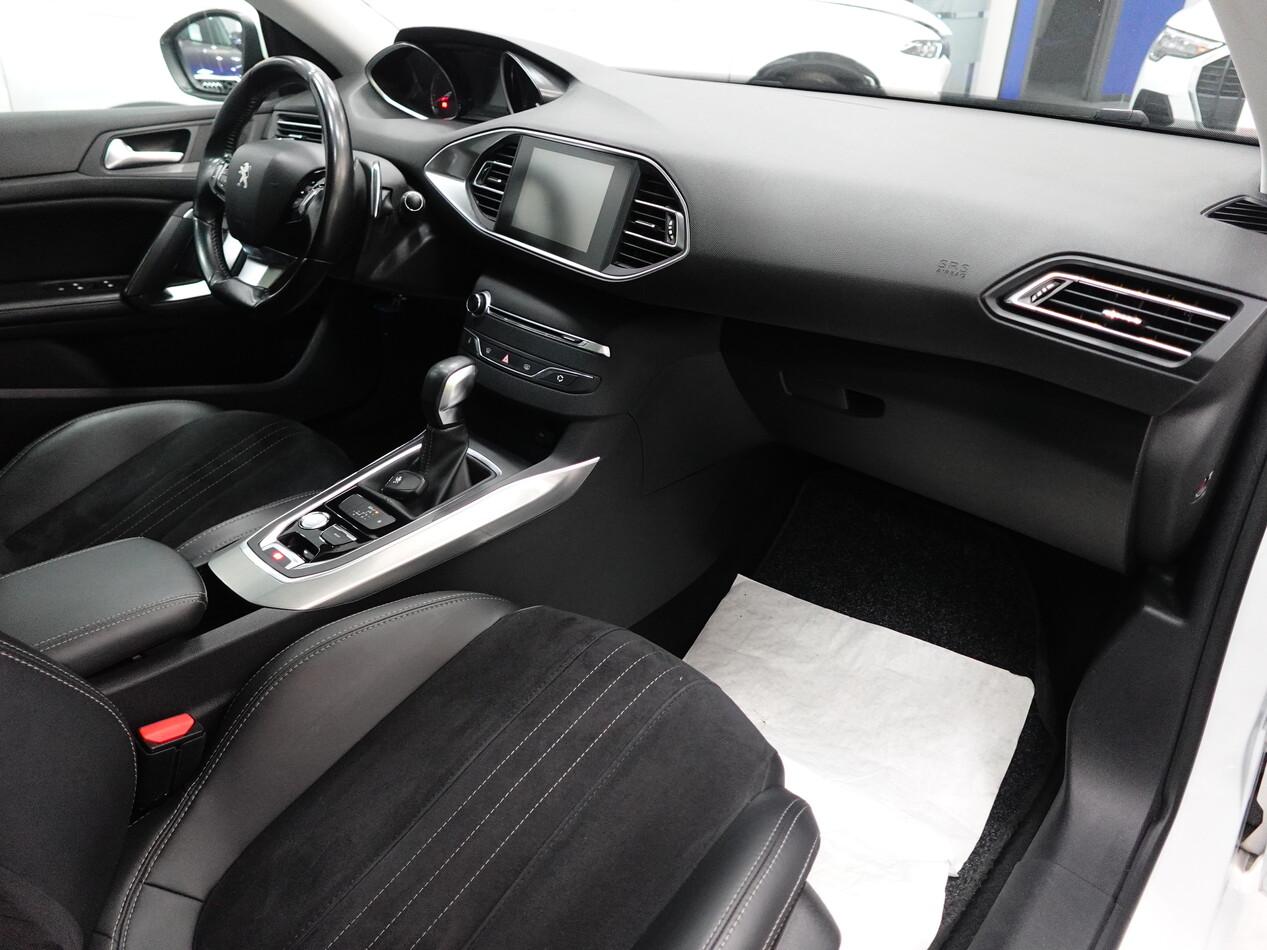 Peugeot 308 1.6 BlueHDI 120 CV EAT6 ALLURE