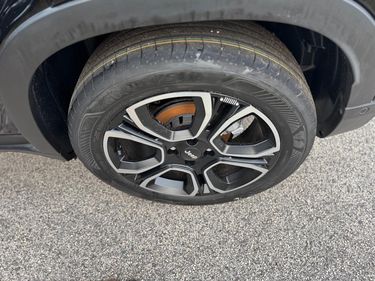 Jeep Avenger 1.2 Turbo MHEV 100cv DCT Summit