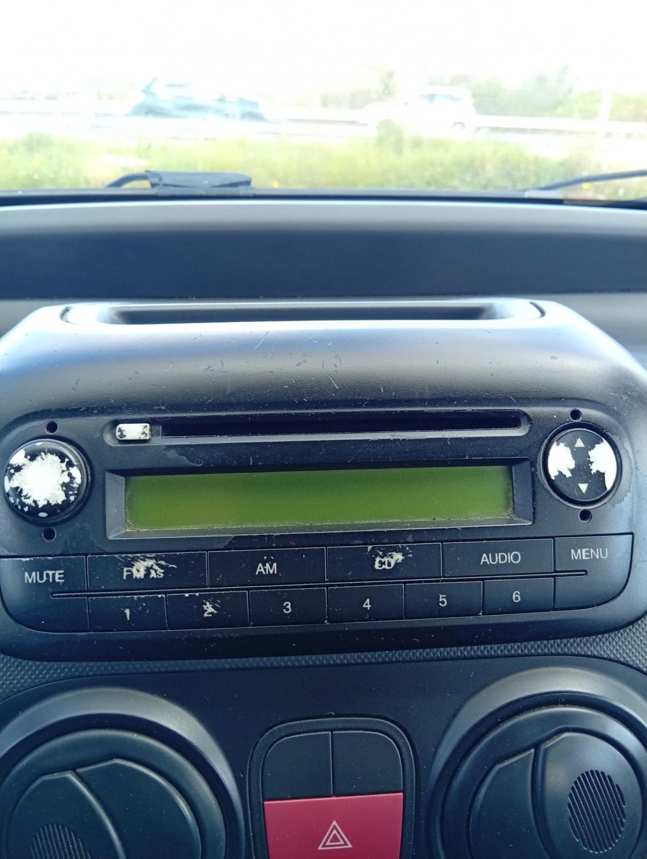 Fiat Fiorino 1.3 MJT 75CV Combi Semivetrato (N1)