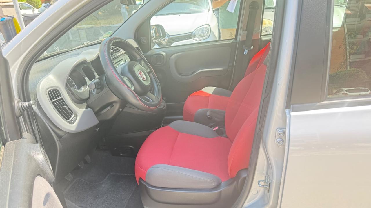 Fiat Panda 1.2 Lounge LED PDC