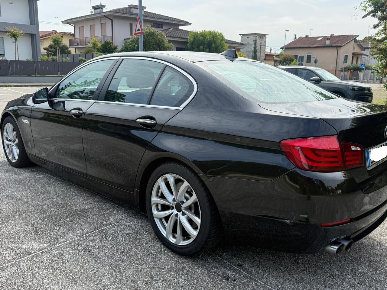 BMW Serie 5 530xd XDrive F10 258CV Automatica Pelle Xenon MOTORE DA RIVEDERE