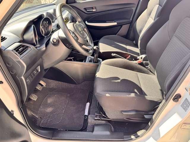Suzuki Swift 1.2 4wd AllGrip* Navi* AppCar*AndroidAuto*