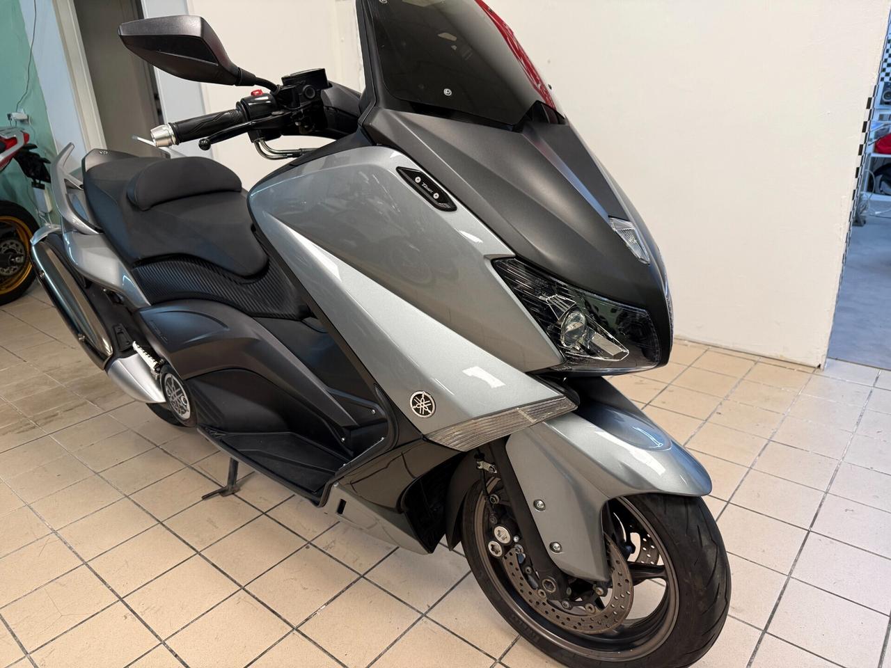 Yamaha TMAX 530