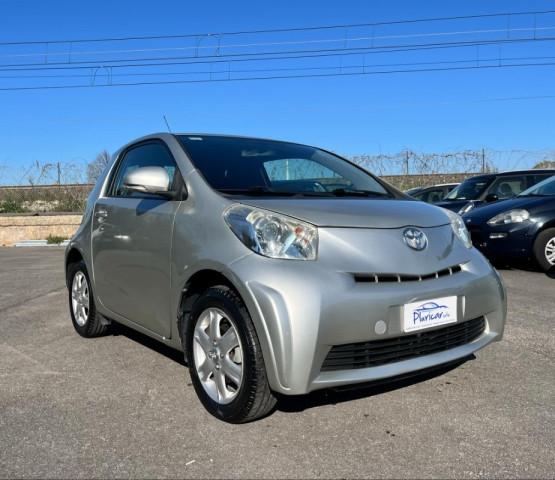 Toyota iQ 1.0 cvt (multidrive)