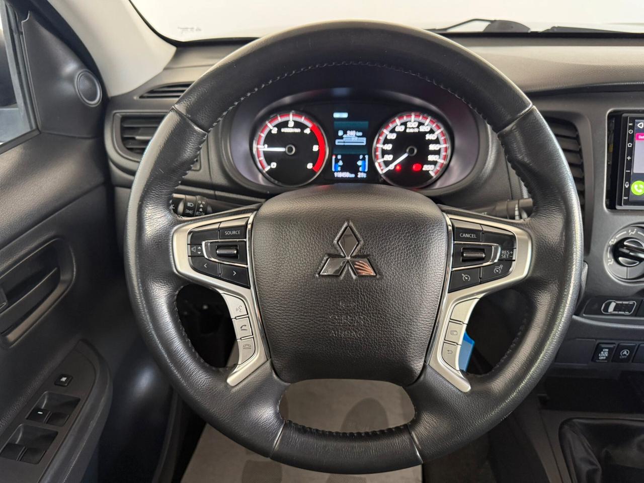 Mitsubishi L200 2.3 D Double Cab 4x4 Easy Select Invite Connect