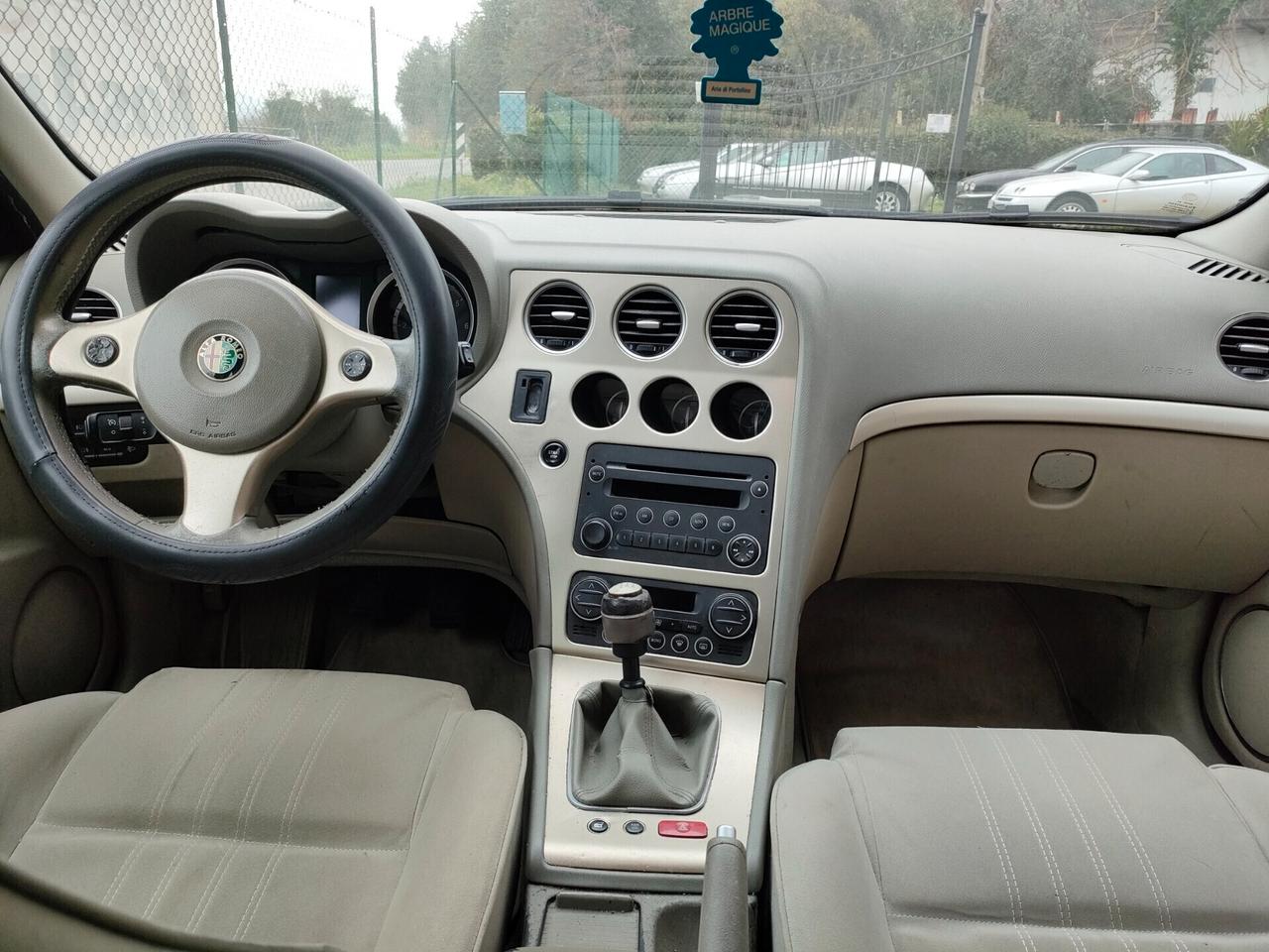 Alfa Romeo 159 1.9 JTDm 16V Sportwagon