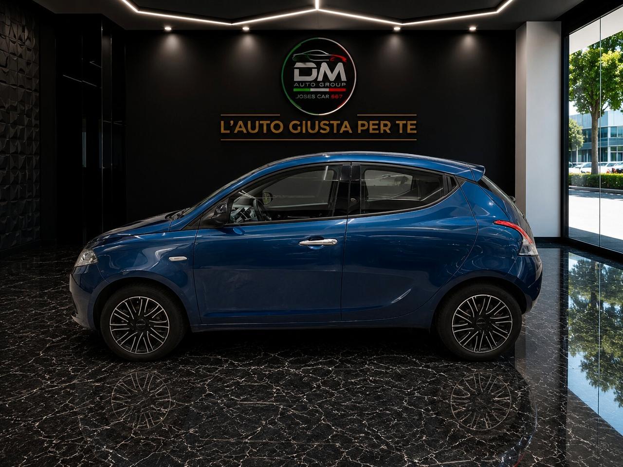 Lancia Ypsilon 1.0 FireFly 5 porte S&S Hybrid Gold