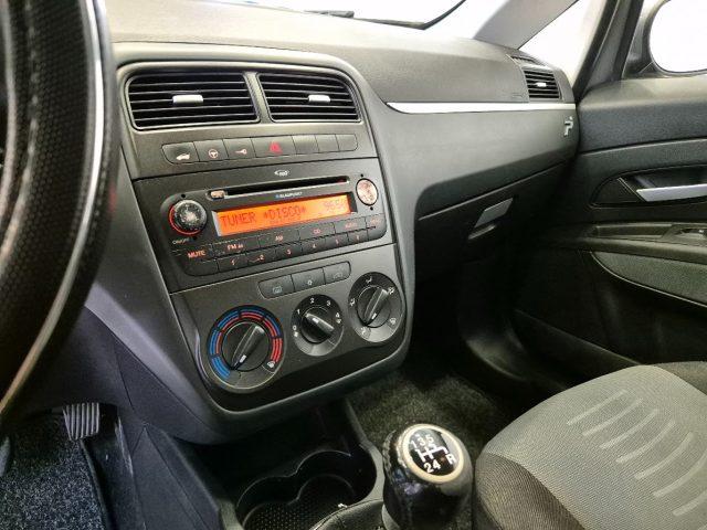 FIAT Grande Punto 1.4 5 porte Dynamic - NEOPAT. - Clima - Mp3