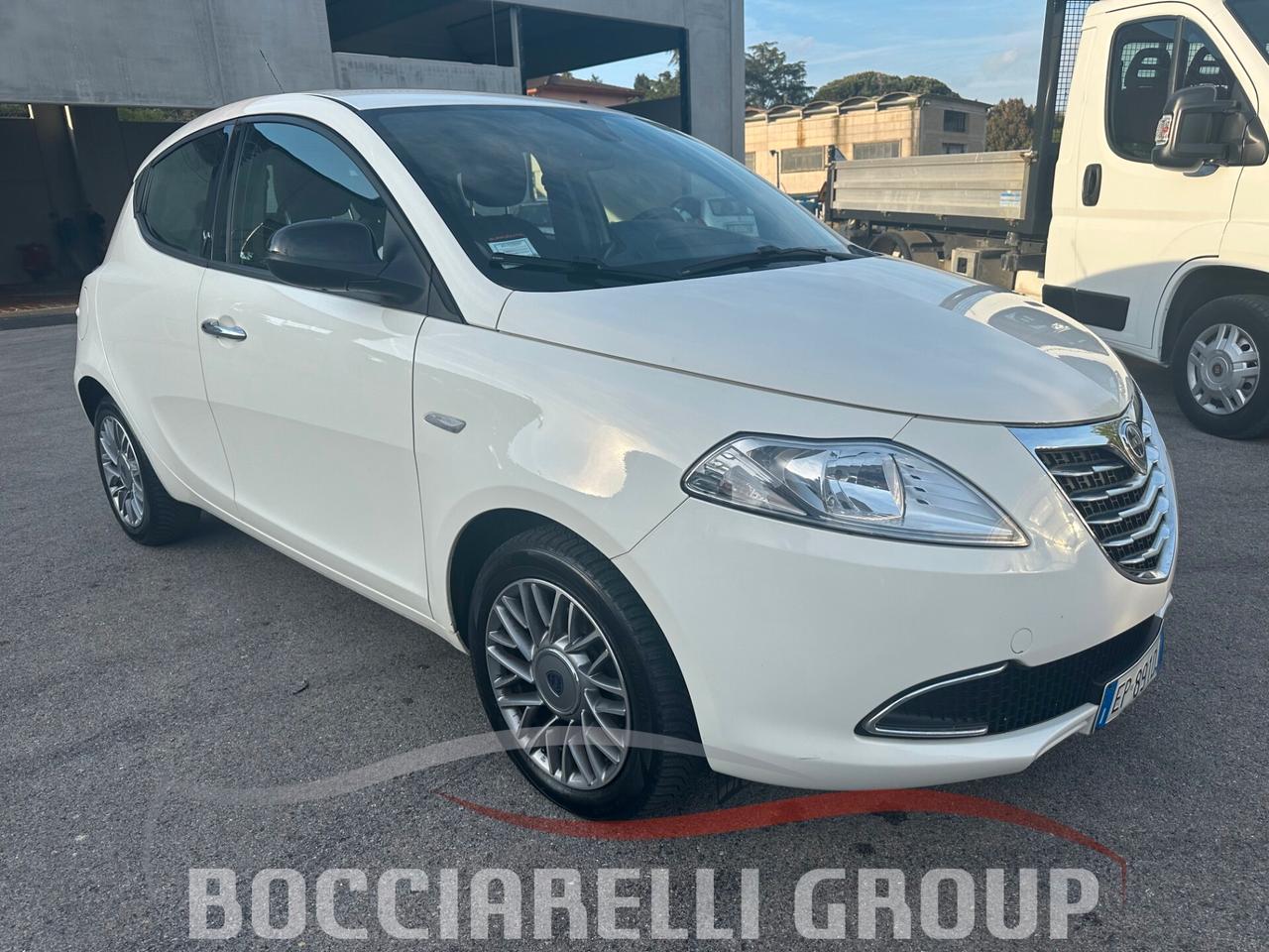 Lancia Ypsilon 1.3 MJT 16V 95 CV 5 porte S&S Gold